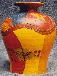 proper photo of vase, showing shape, which is distorted in scans