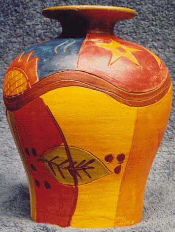 proper photo of vase, showing shape, which is distorted in scans
